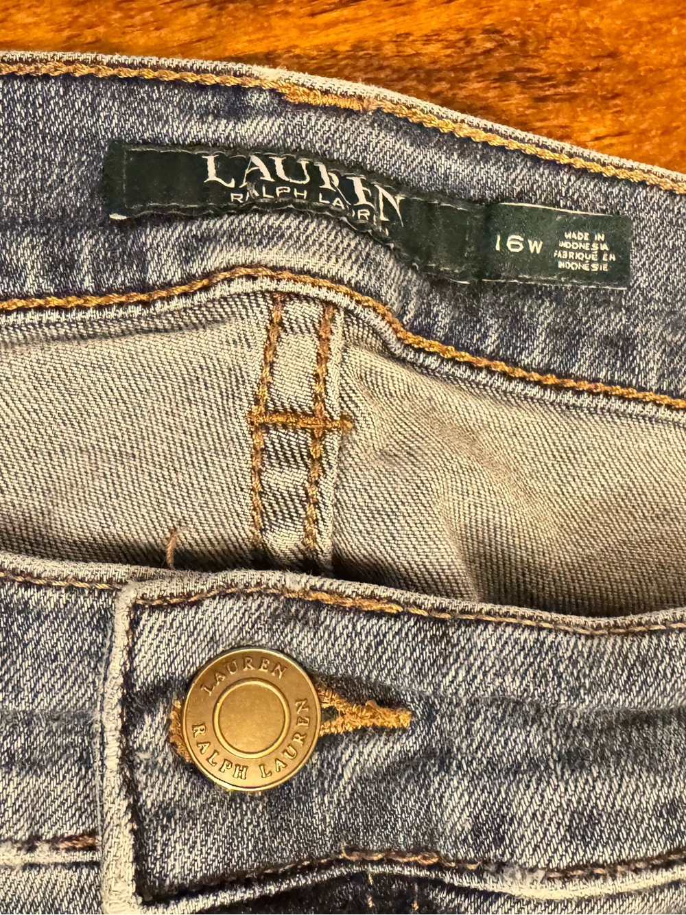 Lauren Ralph Lauren Plus Size Jeans 16W Medium Wash - Picture 2 of 4